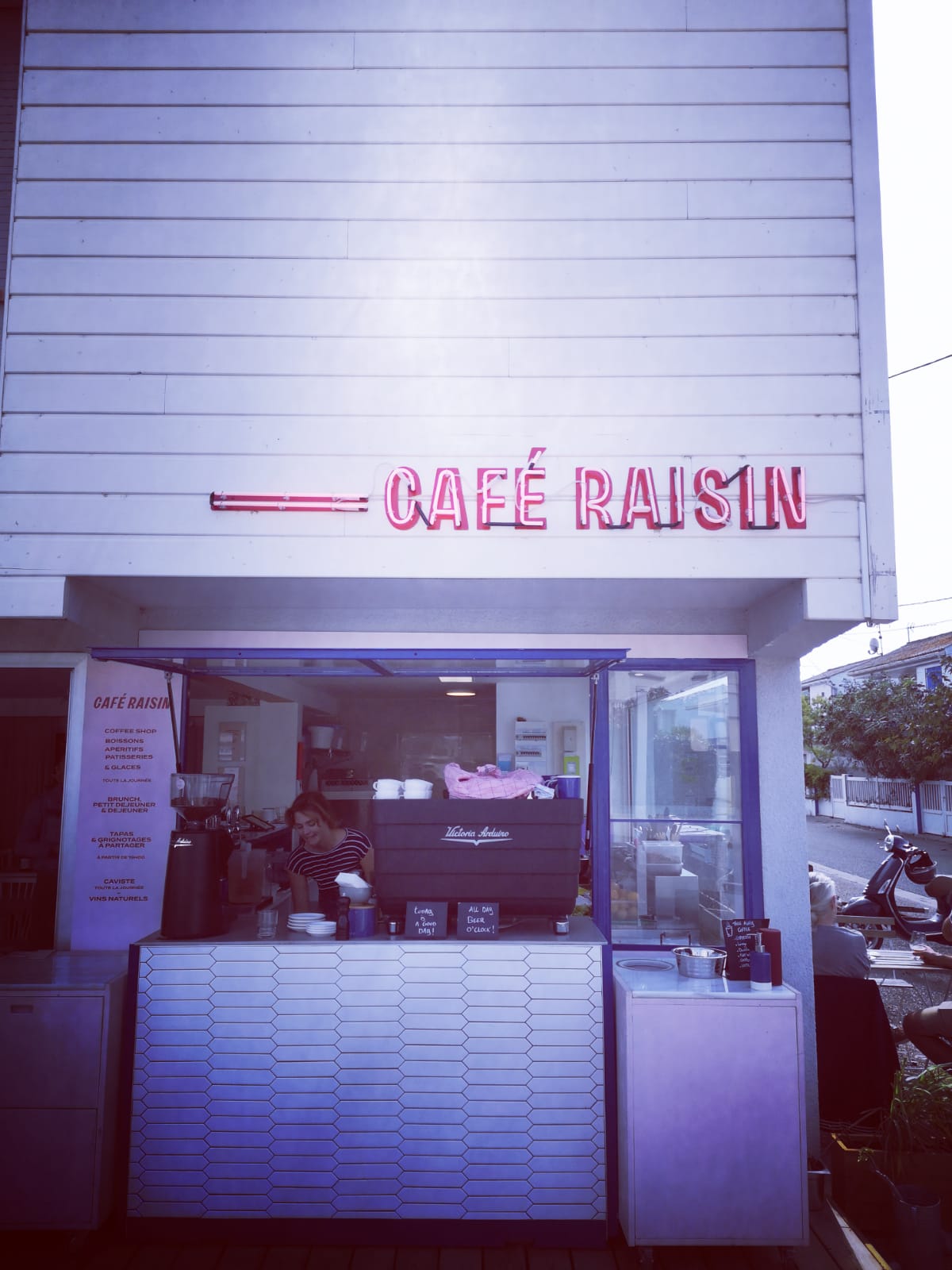 Café Raisin